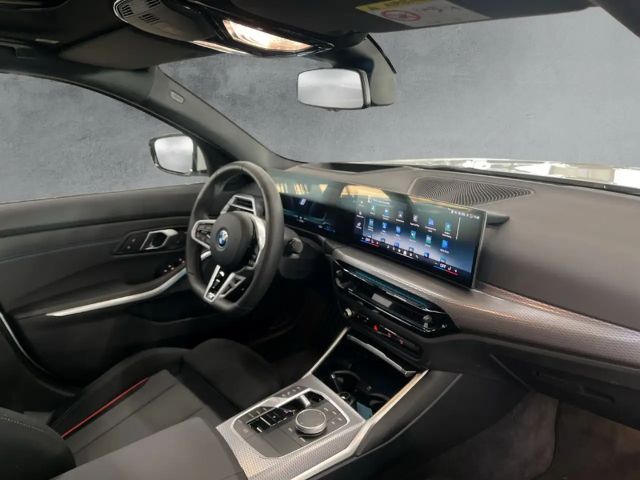 BMW 330 330e M-Sport Touring