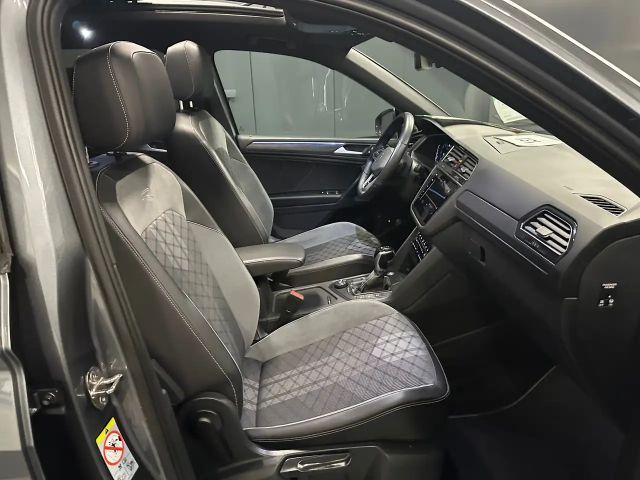 Volkswagen Tiguan Allspace IQ.Drive R-Line