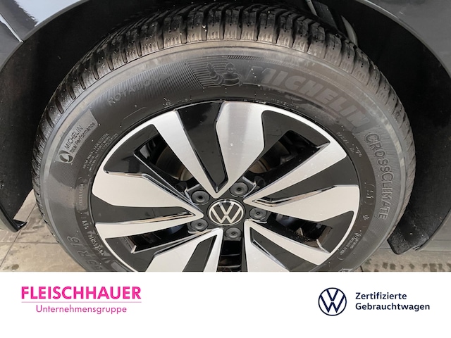 Volkswagen Golf 1.5 eTSI Golf VIII Life