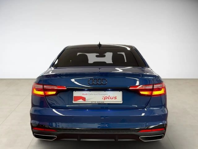 Audi A4 35 TFSI S-Line Sedan