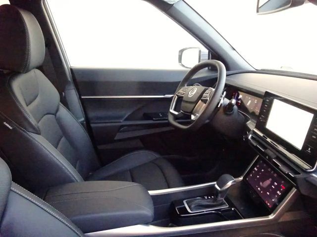 SsangYong Torres 2WD Quartz