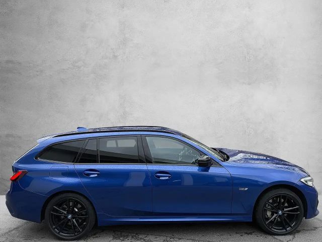 BMW 330 330e Touring xDrive