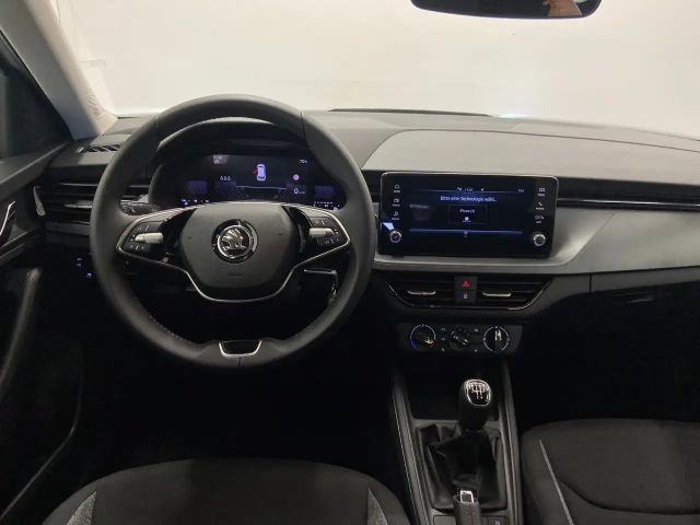 Skoda Kamiq Essence TSI