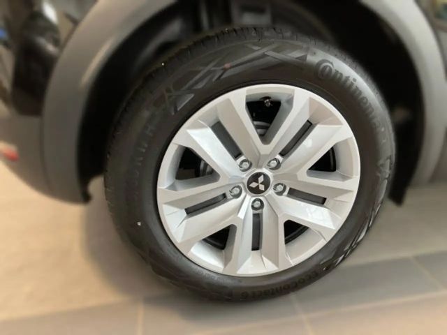 Mitsubishi ASX Inform