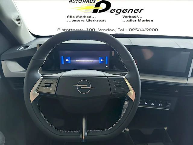 Opel Frontera Hybrid / Automatik / Allwetter / 7-Sitz