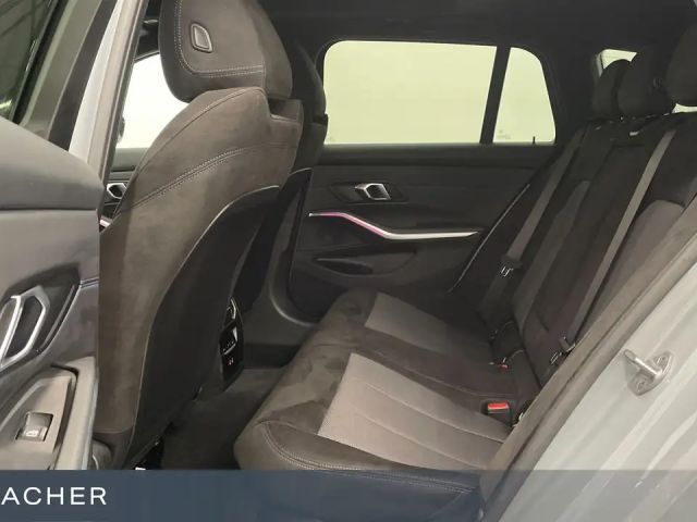 BMW 330 330i M-Sport Touring xDrive