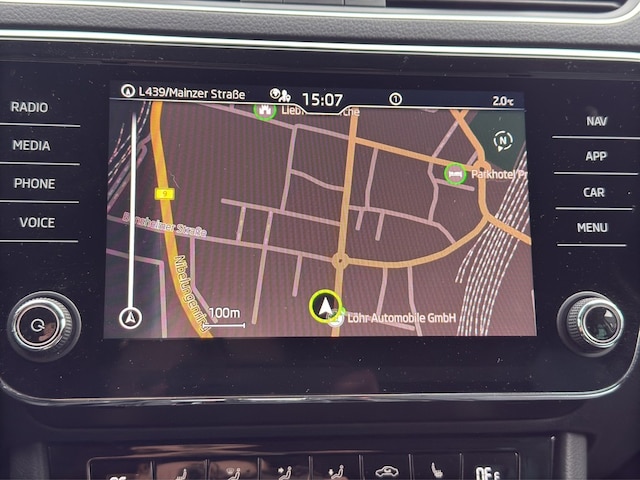 Skoda Superb 2.0 TDI Combi Style Style