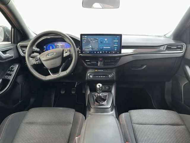 Ford Focus EcoBoost ST Line Wagon