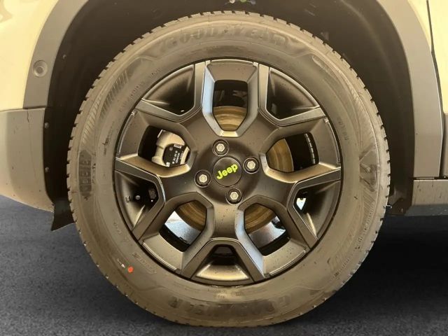 Jeep Avenger Upland MHEV 136 4XE