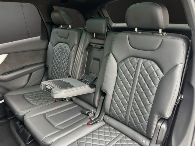 Audi Q7 50 TDI Quattro S-Line