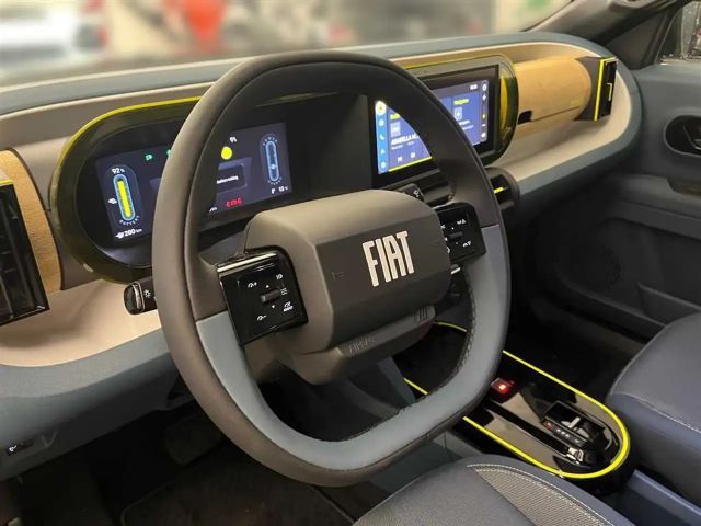 Fiat Grande Panda E La Prima