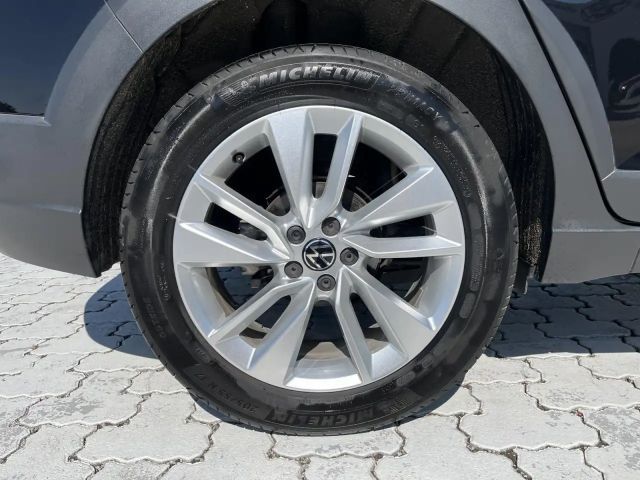 Volkswagen Taigo 1.5 TSI DSG Move