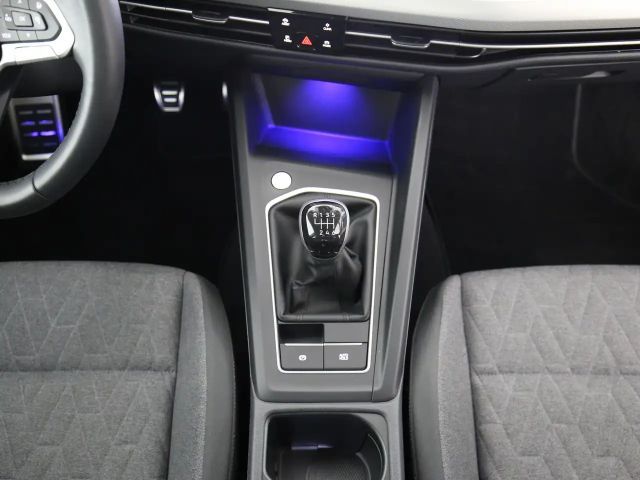 Volkswagen Golf 1.5 TSI Golf VIII Move