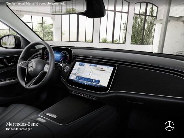 Mercedes-Benz E 200 Sedan