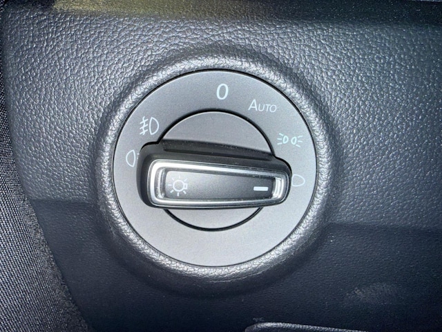 Volkswagen T-Roc 1.5 TSI DSG Sport