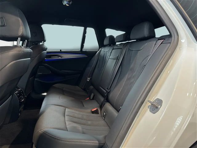 BMW 540 540d Touring xDrive
