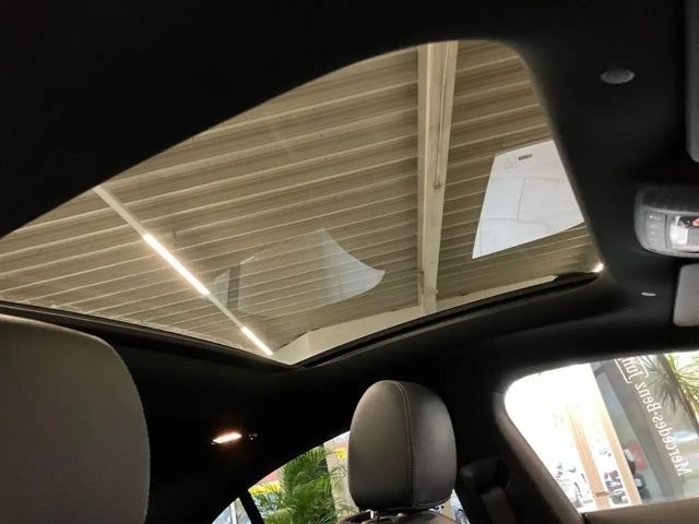 Mercedes-Benz CLA 200 Coupé Progressive