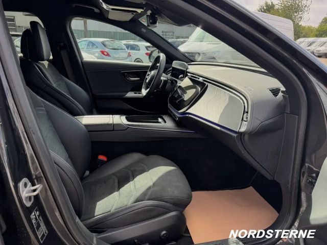 Mercedes-Benz E 200 AMG Line