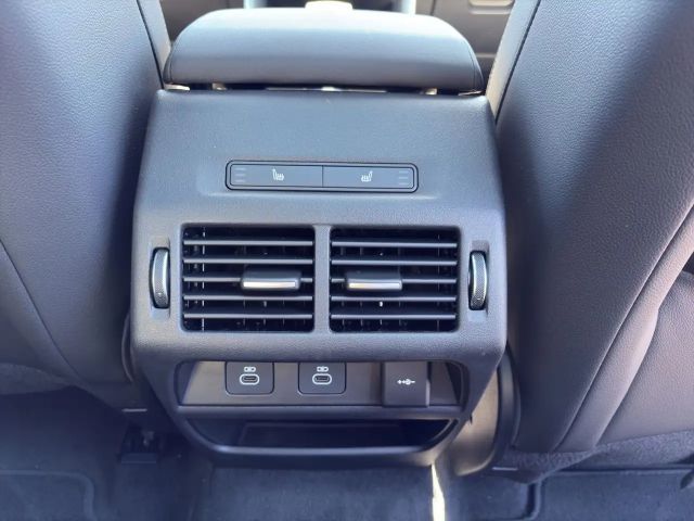 Land Rover Discovery Sport D200 Dynamic SE