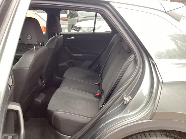 Volkswagen T-Roc 2.0 TSI DSG R-Line