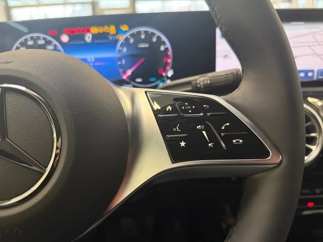 Mercedes-Benz A 180 Hatchback