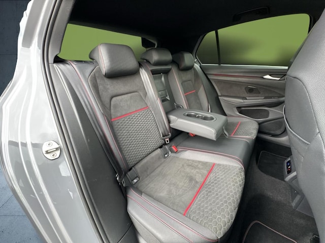 Volkswagen Golf Business GTI