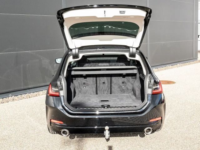 BMW 320 320d Touring xDrive