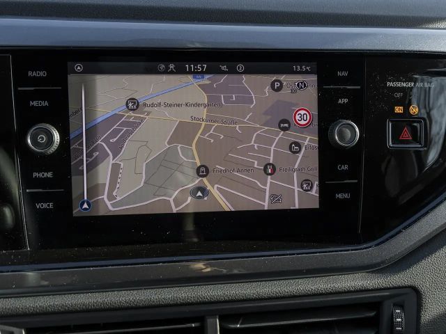 Volkswagen Polo 1.0 TSI DSG Style