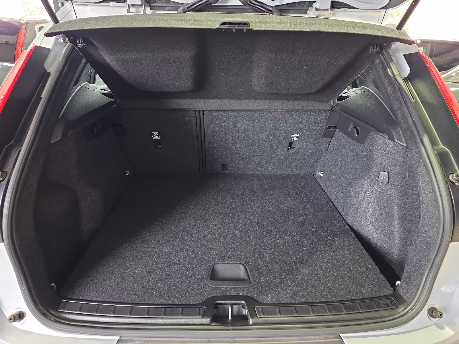 Volvo XC40 Core Momentum