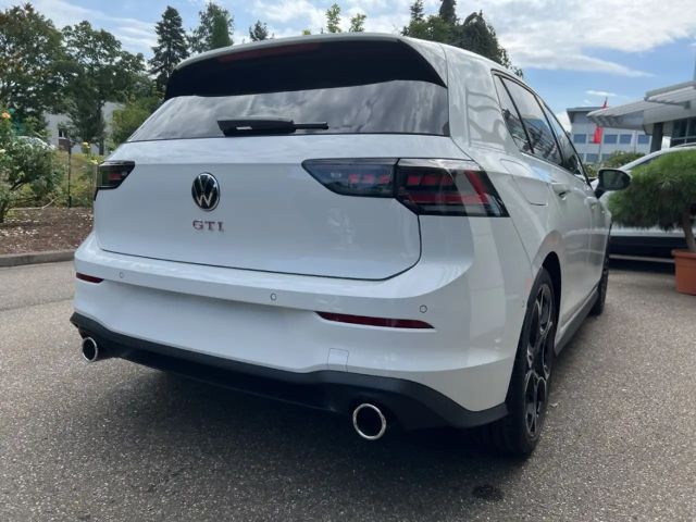 Volkswagen Golf 2.0 TSI DSG GTI