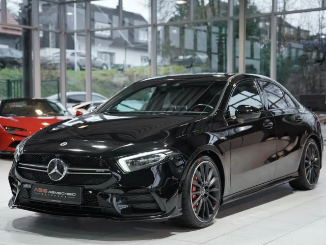 Mercedes-Benz A 35 AMG 4MATIC AMG Line