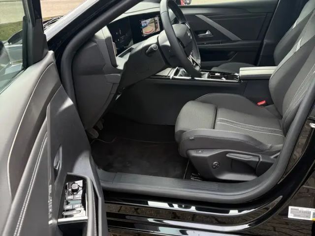 Opel Astra GS-Line Grand Sport