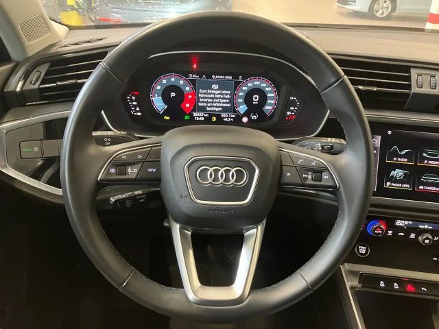 Audi Q3 35 TFSI S-Tronic