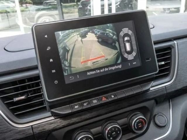 Nissan Primastar 8-zitter L1H1 Tekna