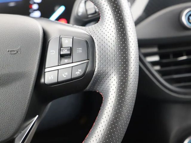 Ford Focus EcoBoost ST Line