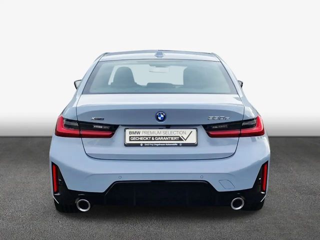 BMW 330 330e Sedan xDrive