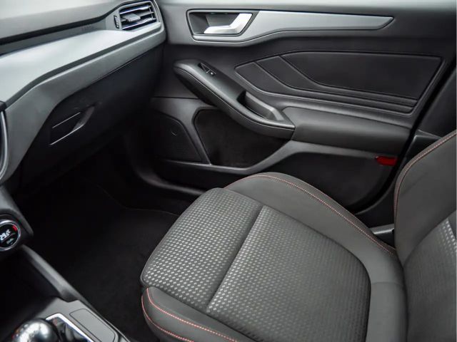 Ford Focus ST Line Style