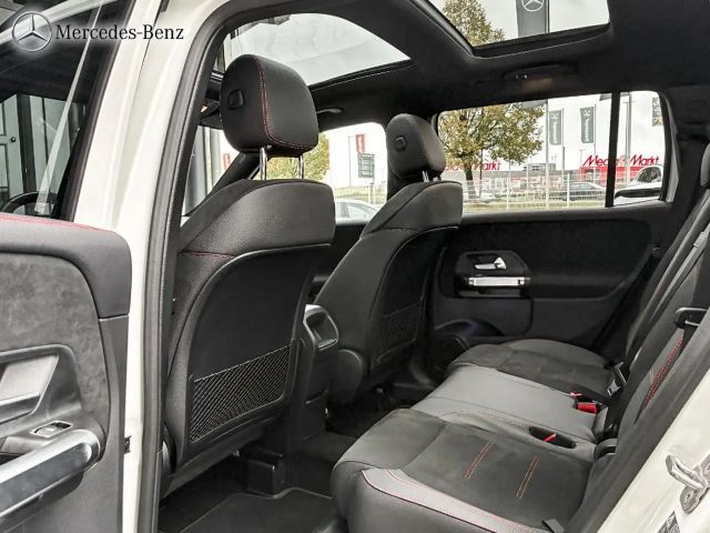 Mercedes-Benz GLB 200 AMG Line