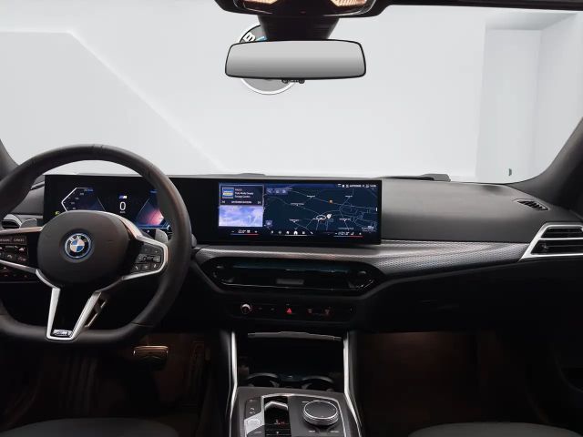 BMW 330 330e Touring