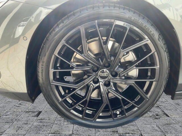 Audi A6 Avant Quattro S-Tronic