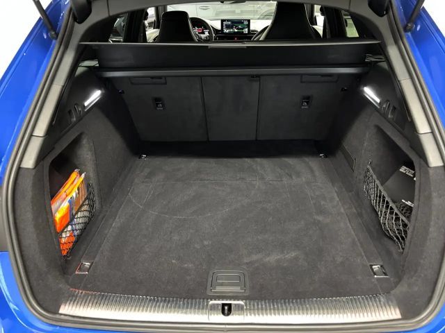 Audi RS4 Avant Quattro