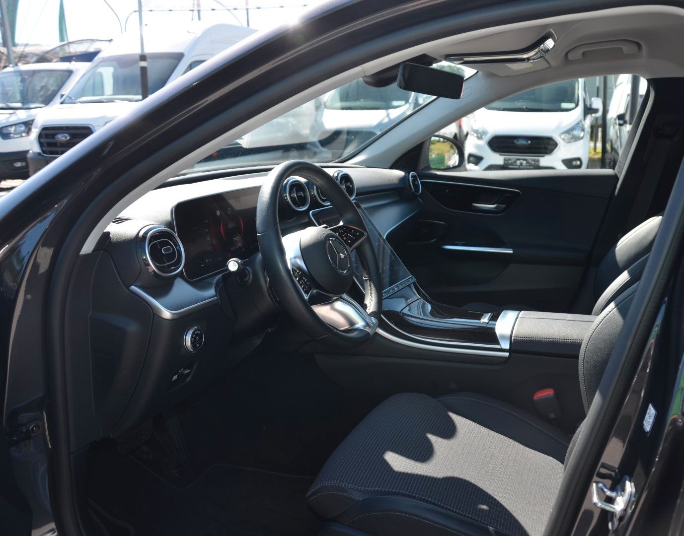 Mercedes-Benz C 220 dT Aut. LED Zentral Display NAVI EXP:30.575