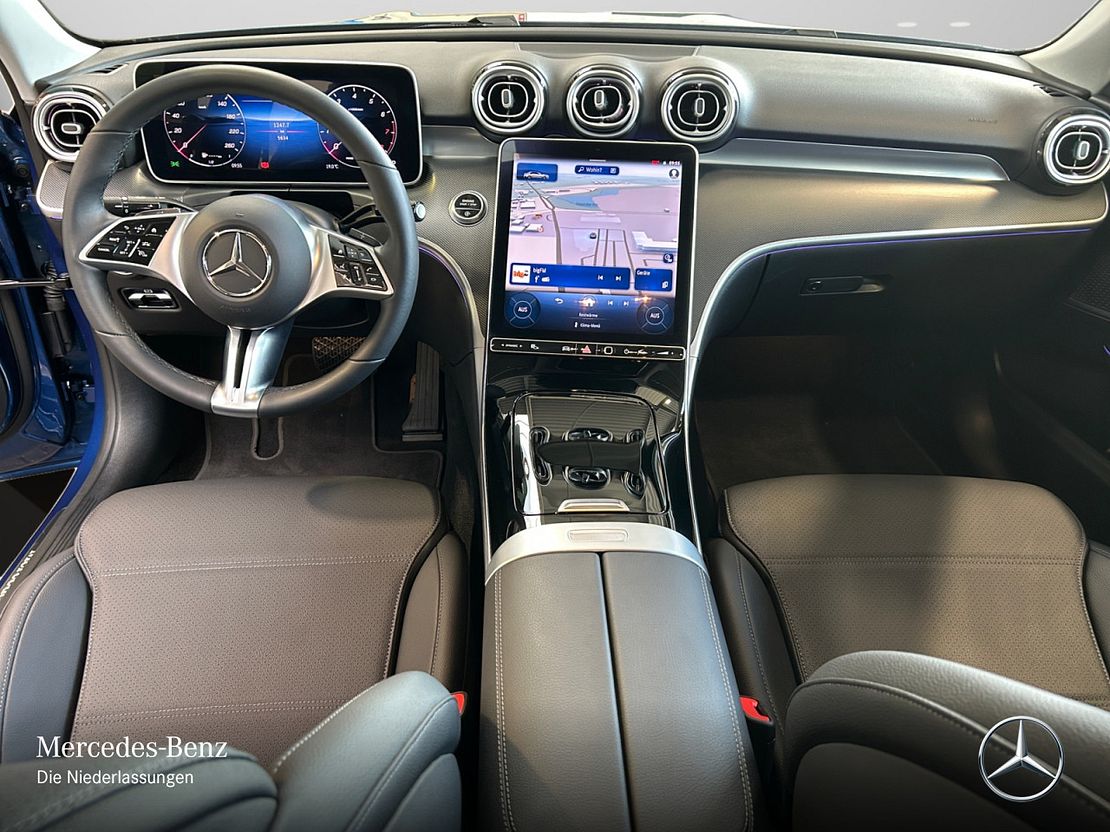 Mercedes-Benz C 200 4MATIC Sedan