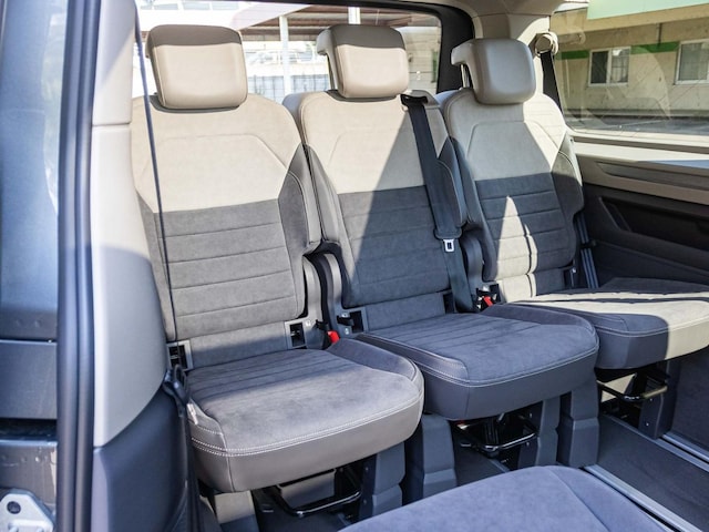 Volkswagen Multivan 2.0 TDI DSG