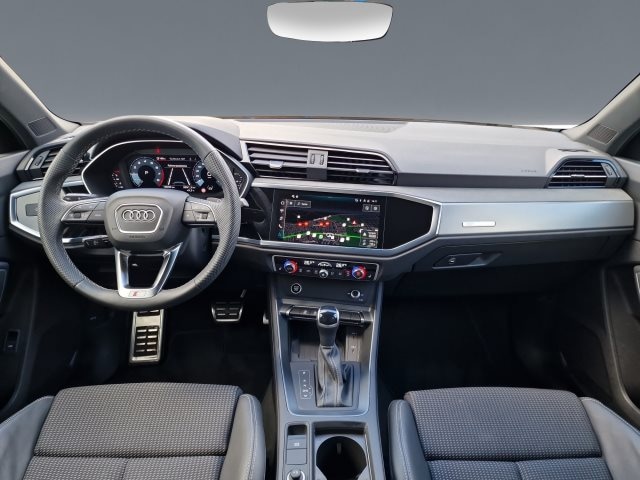 Audi Q3 35 TFSI S-Tronic