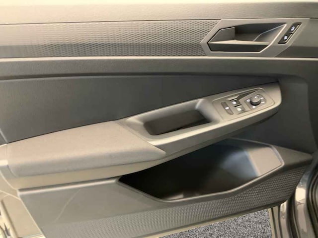 Volkswagen Caddy Caddy 2,0 TDI *NAVI*AHK*R-CAM*GRA*SHZ*DAB*ALU*