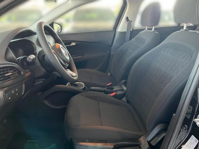 Fiat Tipo 5-Türer 1.5 HYBRID DCT AUTOMATIK/KLIMA/TFT/