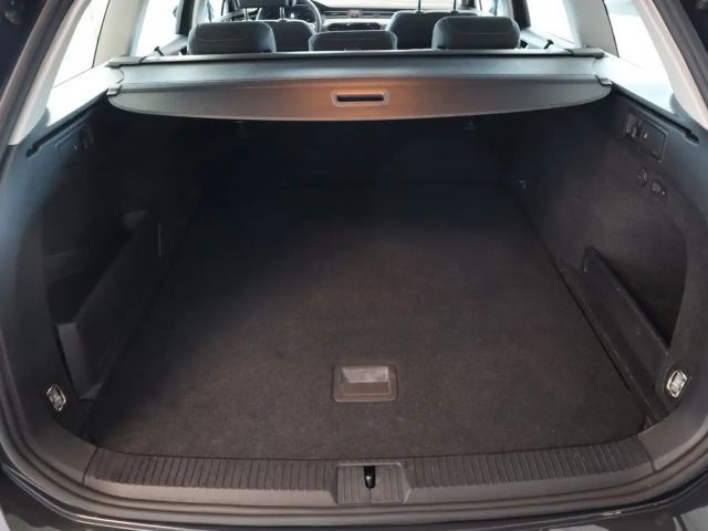 Volkswagen Passat Business Variant