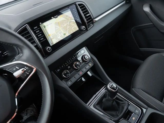 Skoda Karoq 1.5 TSI Tour