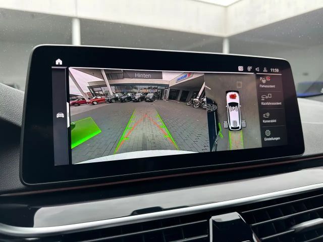 BMW 540 540d M-Sport Touring xDrive